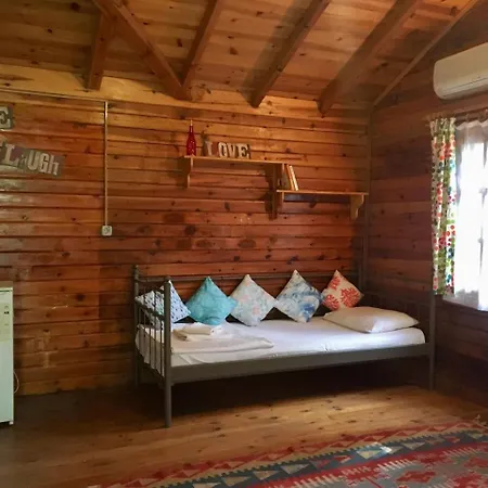 Kizilbuk Ahsap Evleri Holiday park Datca